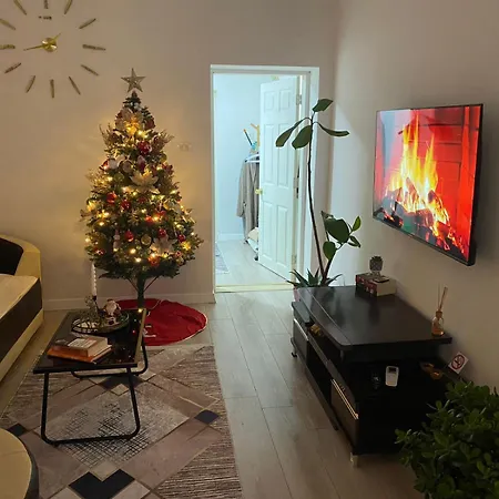 Apis Romeo *